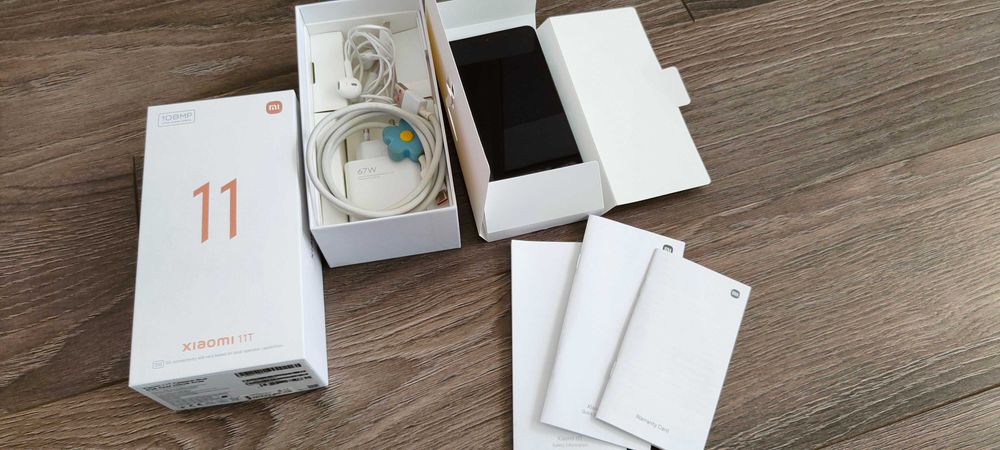 Smartfon Xiaomi 11T z salonu + 2 casy gratis