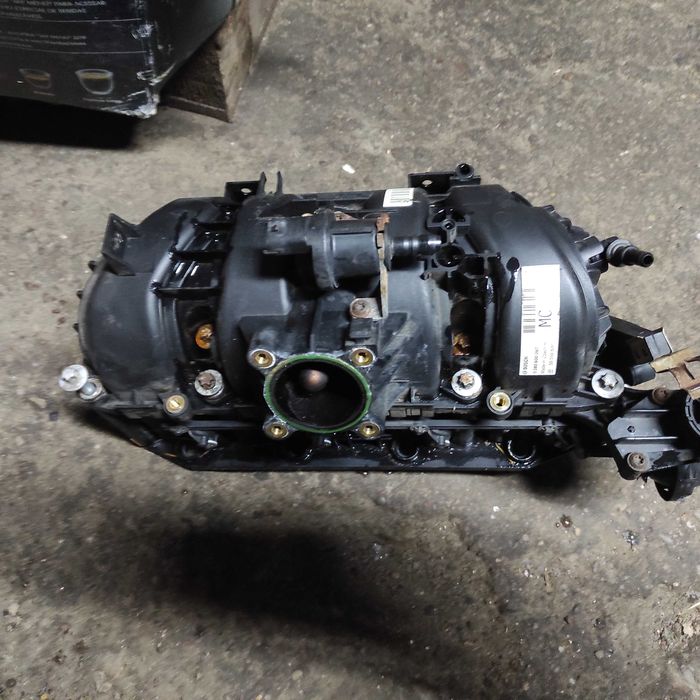 Kolektor Ssący Corsa C D Meriva Astra H Combo 1,2 16 V Z12XEP