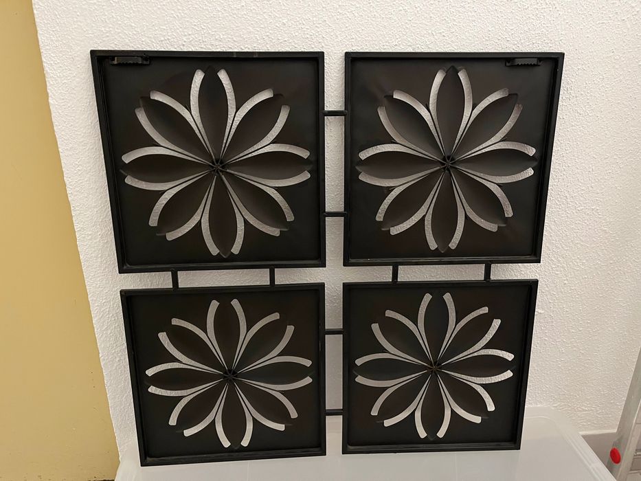 Quadro em metal para cabeceira de cama