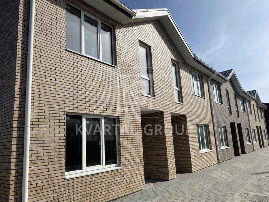 Продаж таунхаусу з цегли