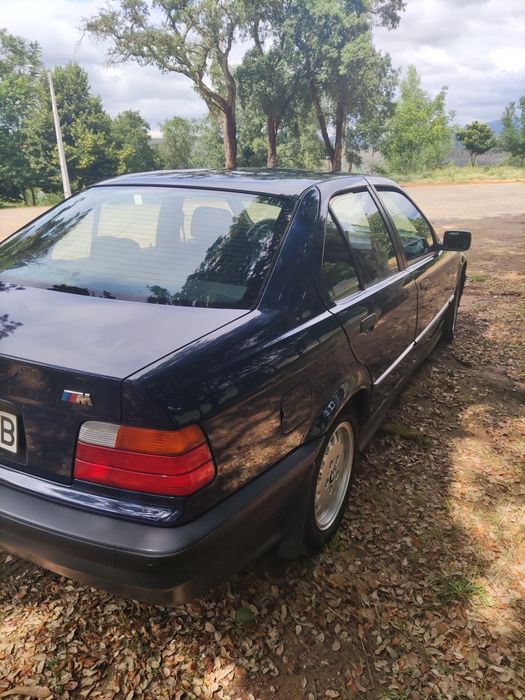 BMW série 3 E36 ...