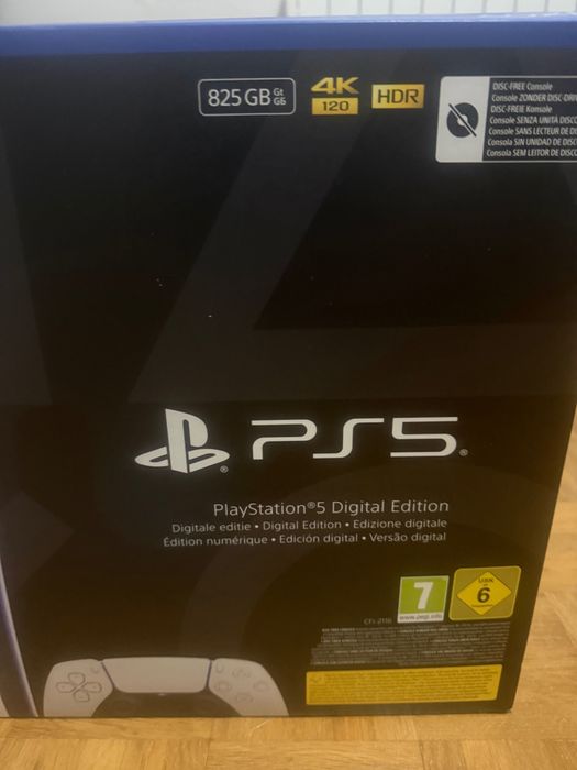PS5 Slim 825 GB (com garantia, 1 semana de uso)