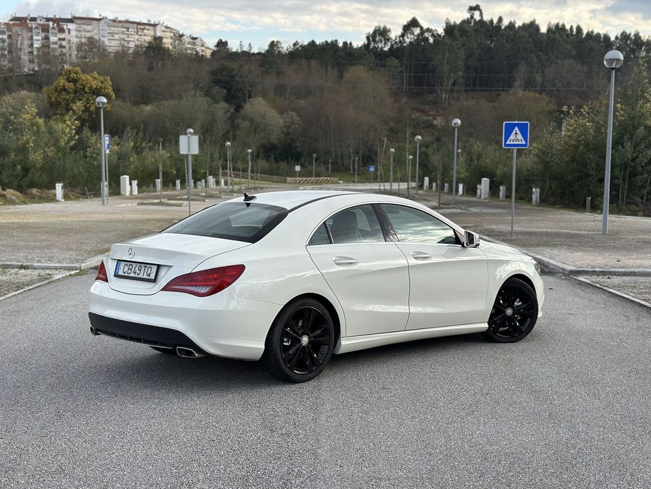 Mercedes-Benz CLA 220d