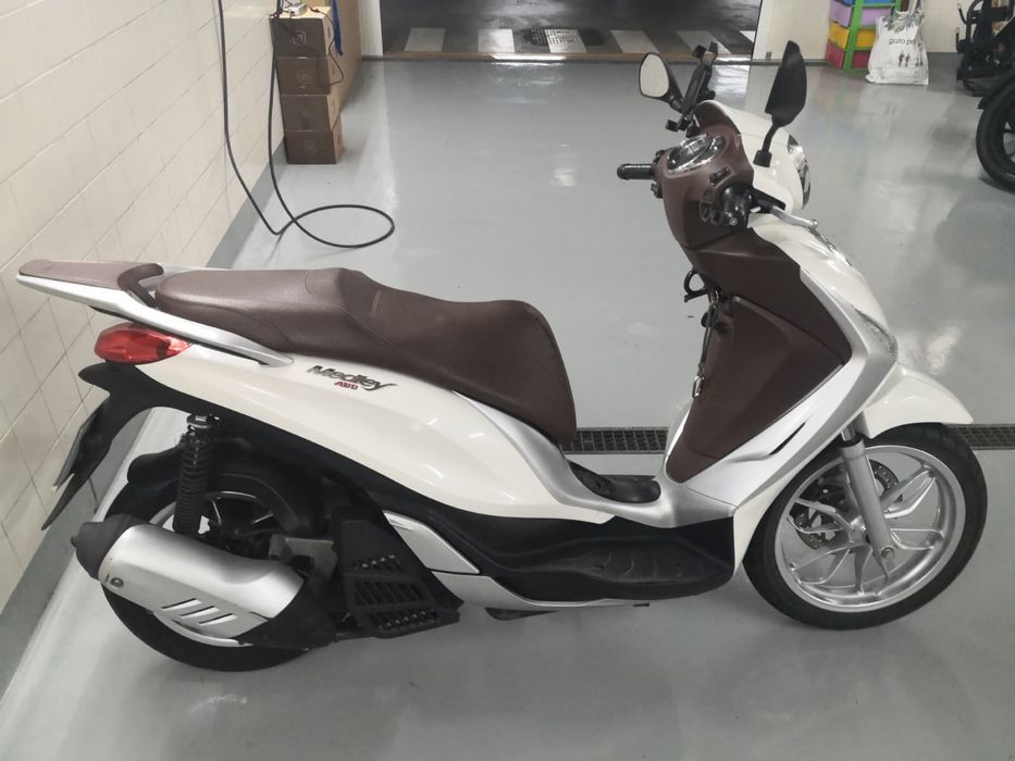 Piaggio Medley 125
