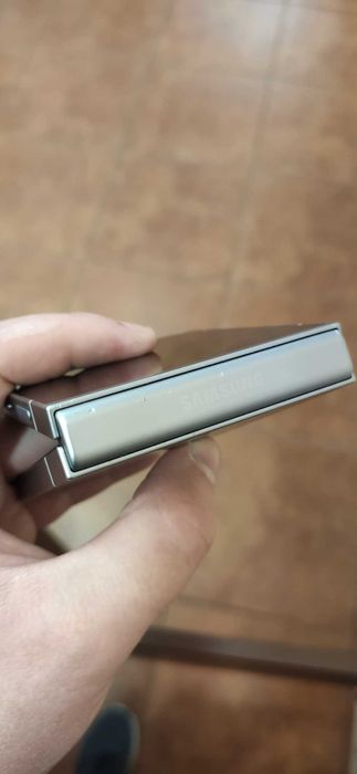 Samsung F741B Galaxy Flip 6 12/256GB ,Silver EU !!!ВЖИВАНИЙ!!!