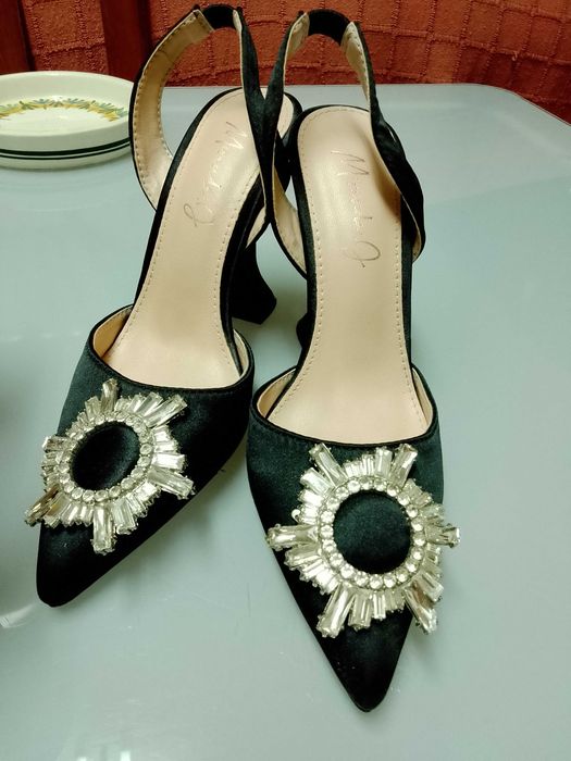 3 lindos sapatos como novos n 36