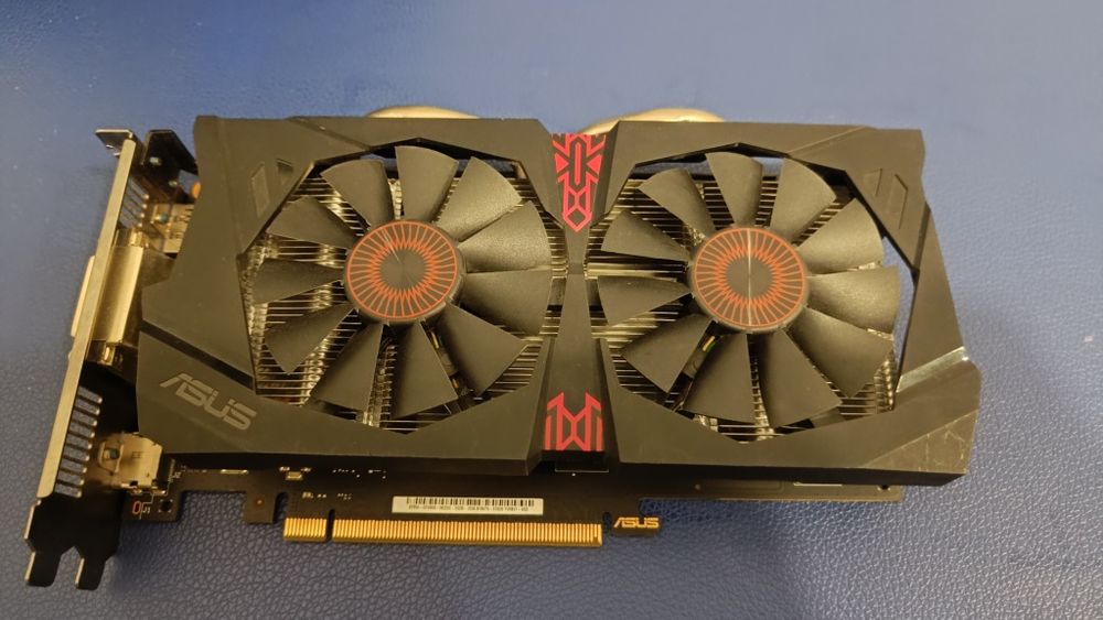Asus GeForce GTX 950 Strix 2GB