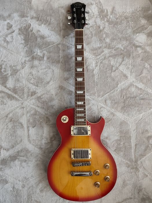 J & D LS II Sunburst Używana Gitara Elektryczna