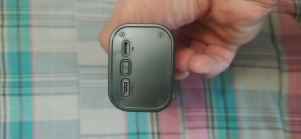 Продам корпус + 4 аккумулятора 21700 (20000 мА), 22.5W