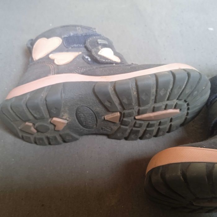 Buty dla dziecka na zimę 24 okazja