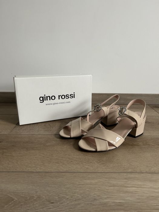 Gino Rossi Sandały skórzane 40 / nowe, bez metki / beżowe