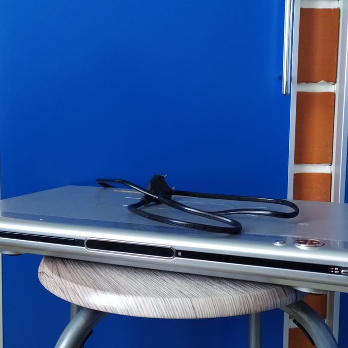 DVD плеєр    DEX