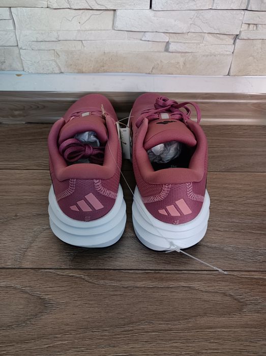 NOWE różowe buty Adidas rozmiar 38.
