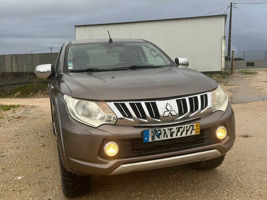 Mitsubishi L200 Strakar 4WD