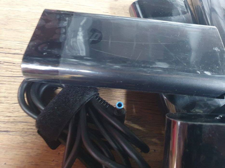 Блок питания зарядное зарядка HP 150w 4.5×3.0mm Blue Pin slim оригінал