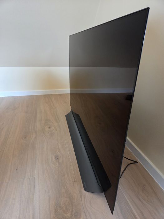 LG C8 OLED 55 cali