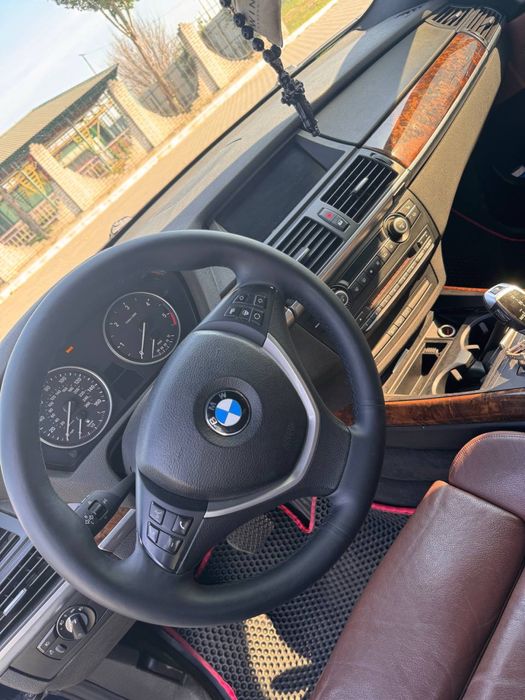 X5 e70 35d очень хорошое состояние