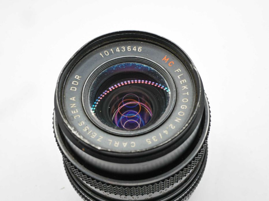 Obiektyw Flektogon 35/2.4 MC Carl Zeiss Jena DDR M42