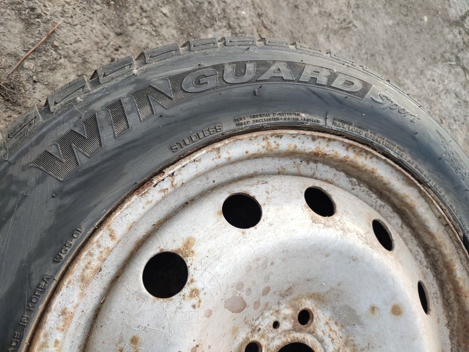 Шины 225/55r17     .