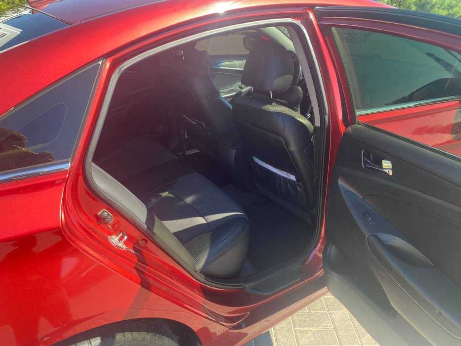 Hyundai Sonata 2012