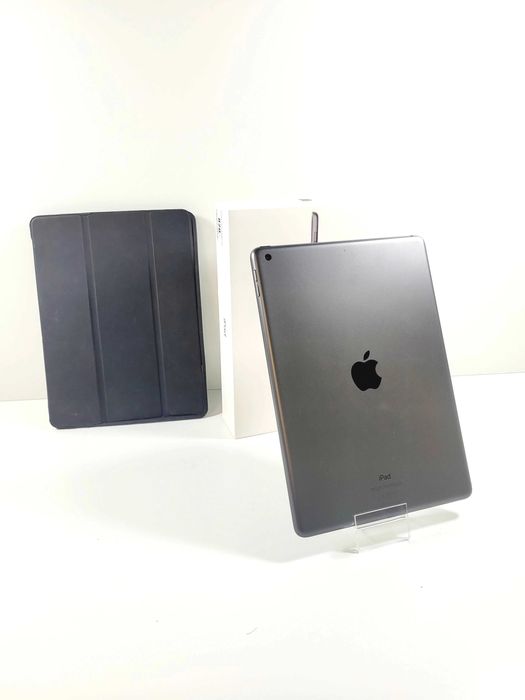 tablet apple ipad 10.2. 2021. 64 gb 9 th gen .a2602