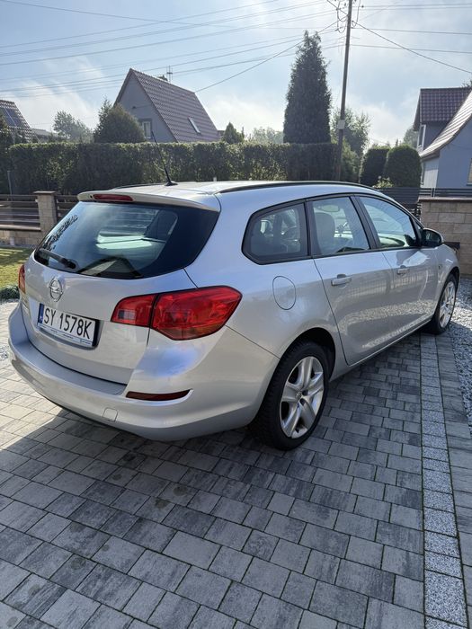 Sprzedam Astre J, 2010r, 1.6 benzyna !