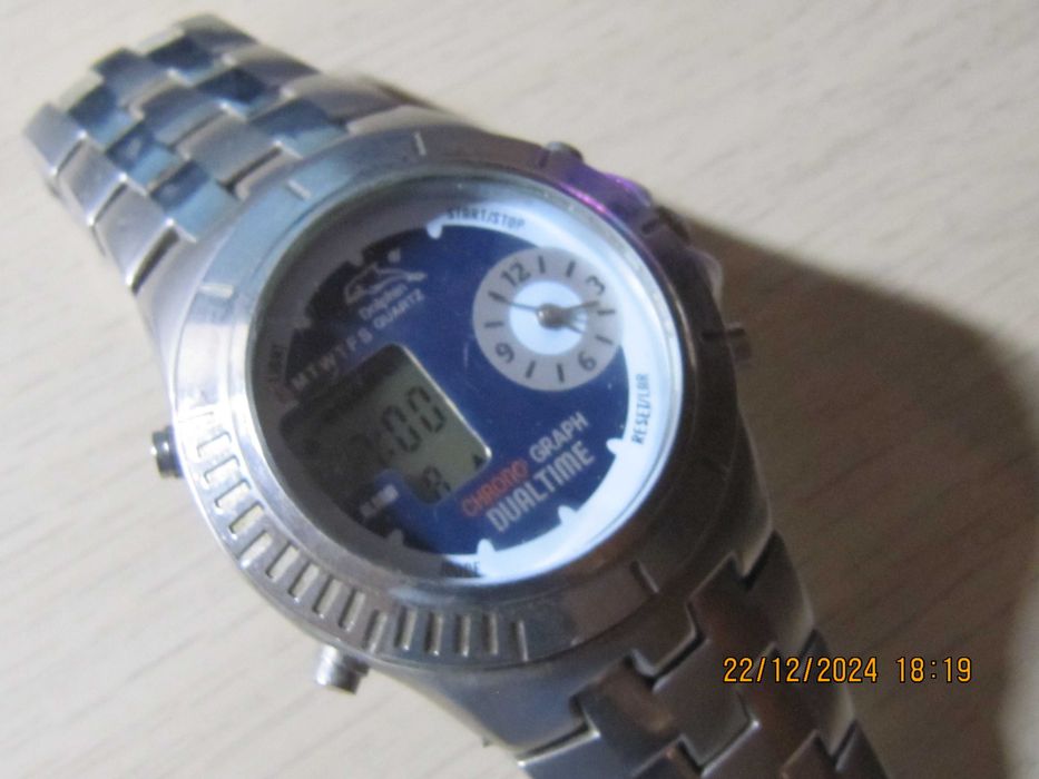Dolphin dual time sportowy zegarek z podświetleniem