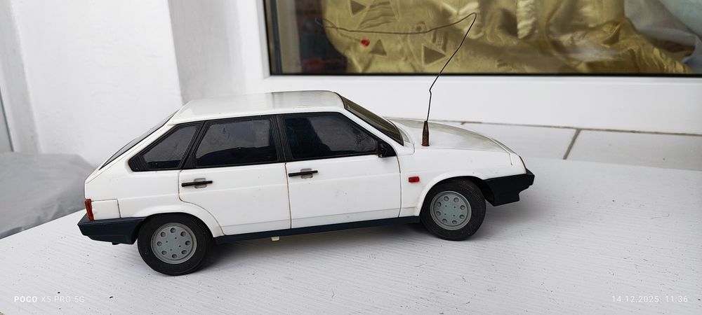 Продам игрушку Ваз 2109 на радиоуправлении ГНОМ 3