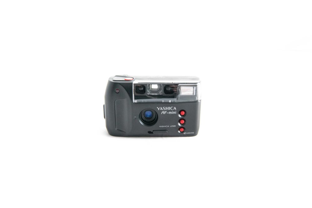 Aparat analogowy na kliszę Yashica AF-mini
