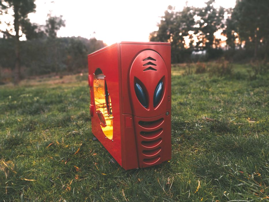 Caixa PC computador gaming "old-school"  (rara)
