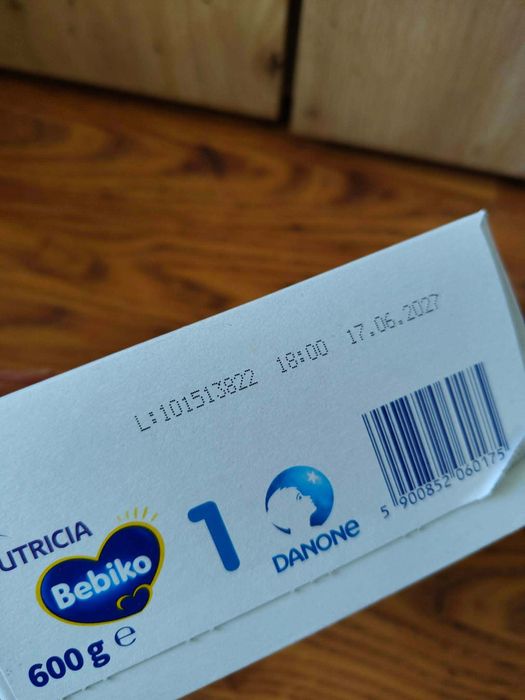 5opakowań po 600g mleka