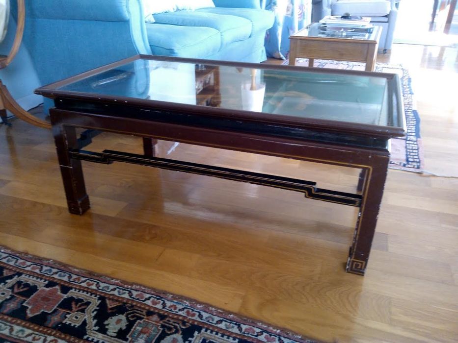 Mesa de centro (coffee table) adaptada de tabuleiro chinês.