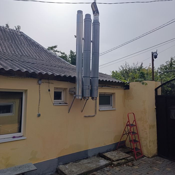 Продаю частину будинку 8 Слобідська - Погранична, Окремий двір, гараж