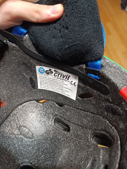 Kask narciarski dziecięcy