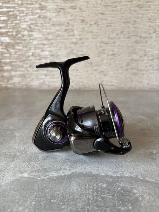 Котушка Daiwa PROREX V LT4000-C