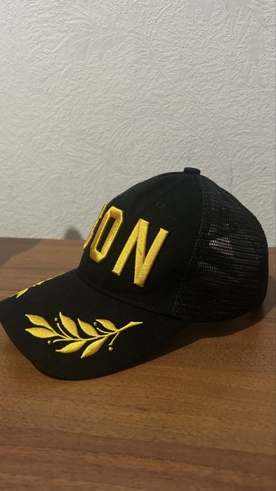 ICON Dsquared2 бейсболка