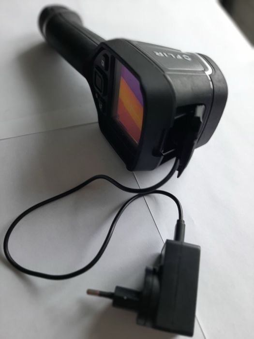 Тепловізор Flir E4