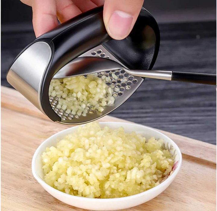 Stainless Steel Garlic Press427751137461544961