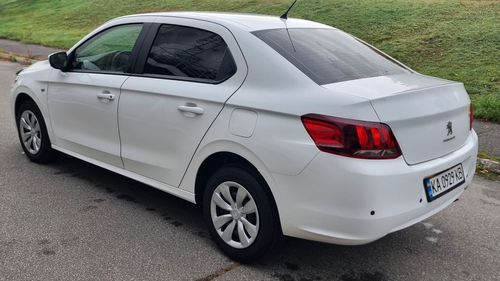 Peugeot 301 дизель 1.6