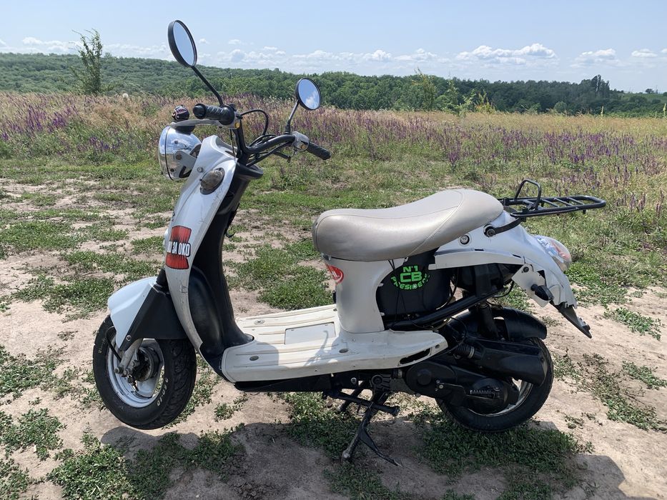 Скутер Viper vs retro 80 кубов