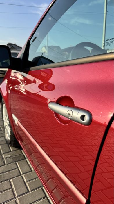 Renault Clio Рено Кліо III (FL) 2010 р 1,2TCe 5МКПП ДУЖЕ ГАРНИЙ СТАН