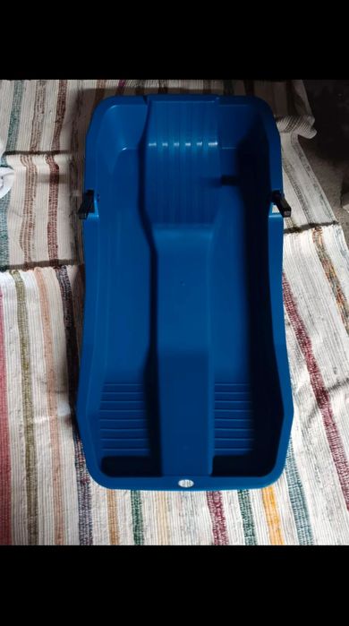 Trenó              .