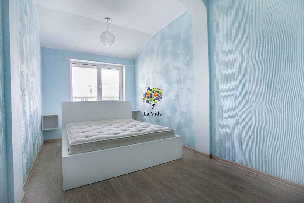 Продаж 3-к квартири з ремонтом та меблями с. Нові Петрівці, вул. Європейська, 8