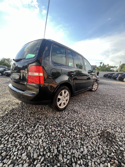 Volkswagen Touran 1.6