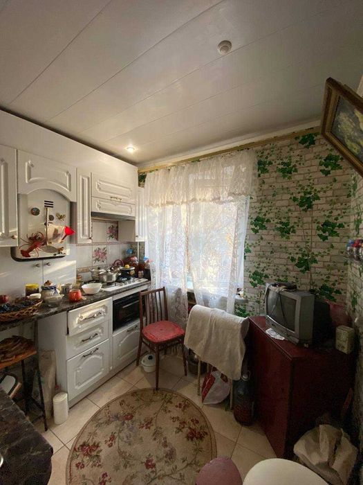 Продаж 1-кімнатної квартири в центрі міста