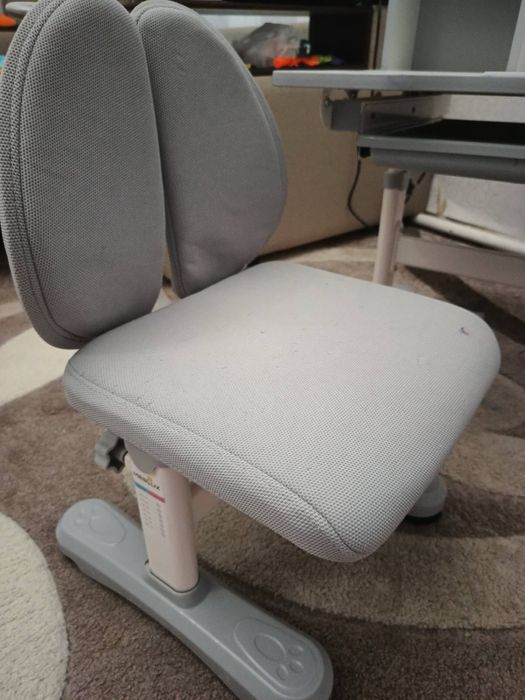 Детская ростовая парта