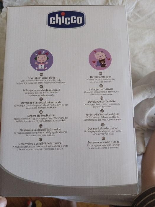 Музичний ведмедик з проектором Chicco Baby Bear