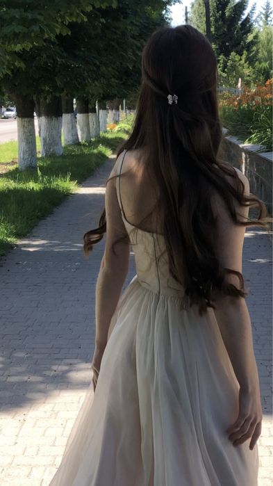 Випускна вечірня сукня