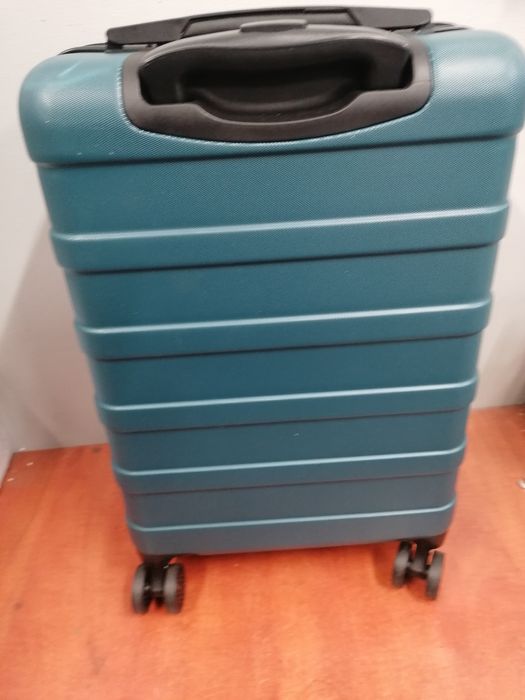 Mała walizka cabin max