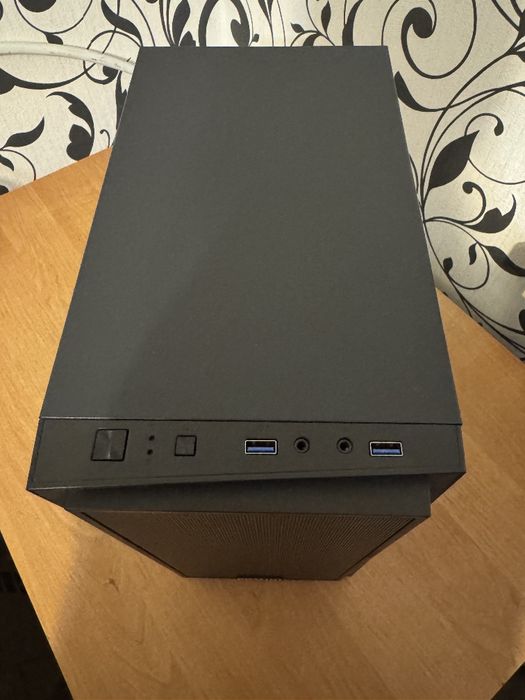 Корпус пк Qube Qbc